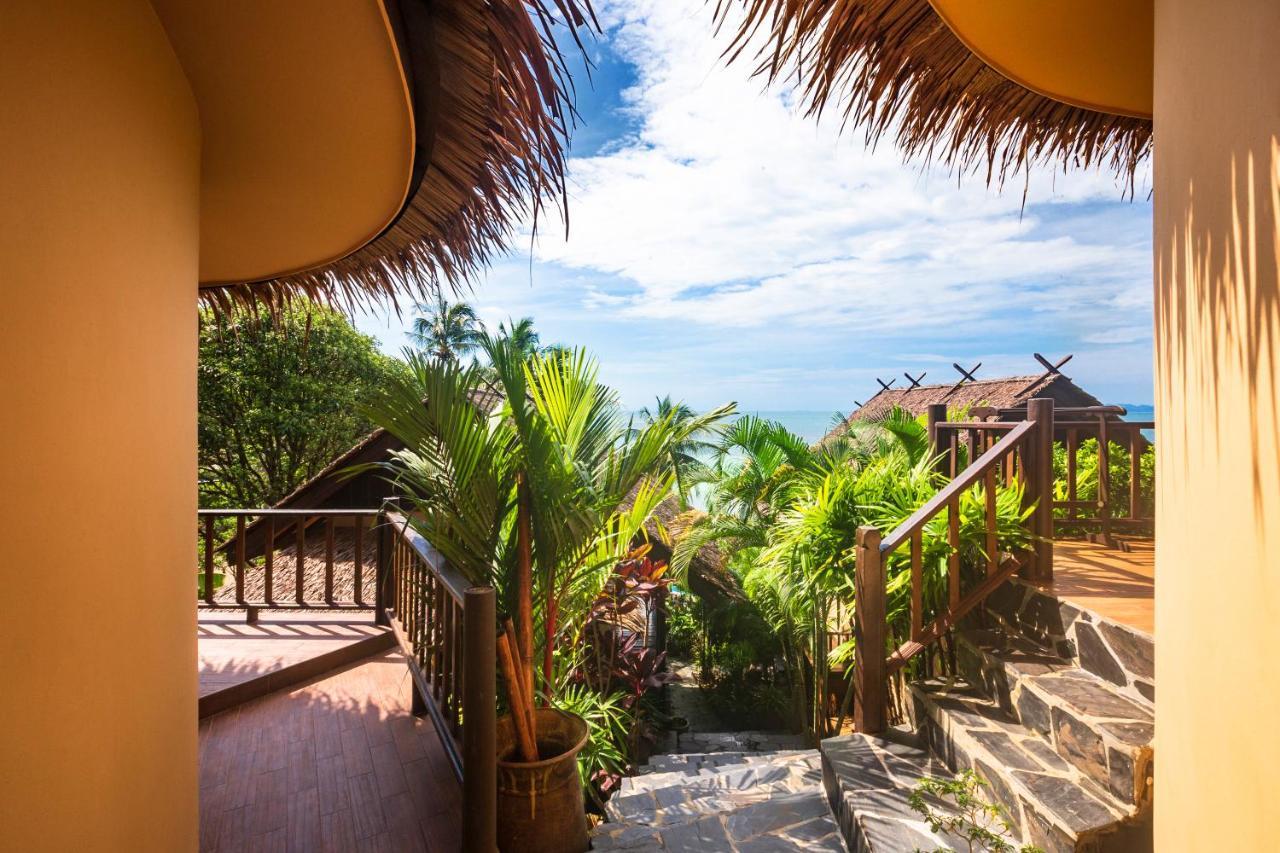 Beyond The Blue Horizon Boutique Bungalows Haad Chao Phao Exterior foto